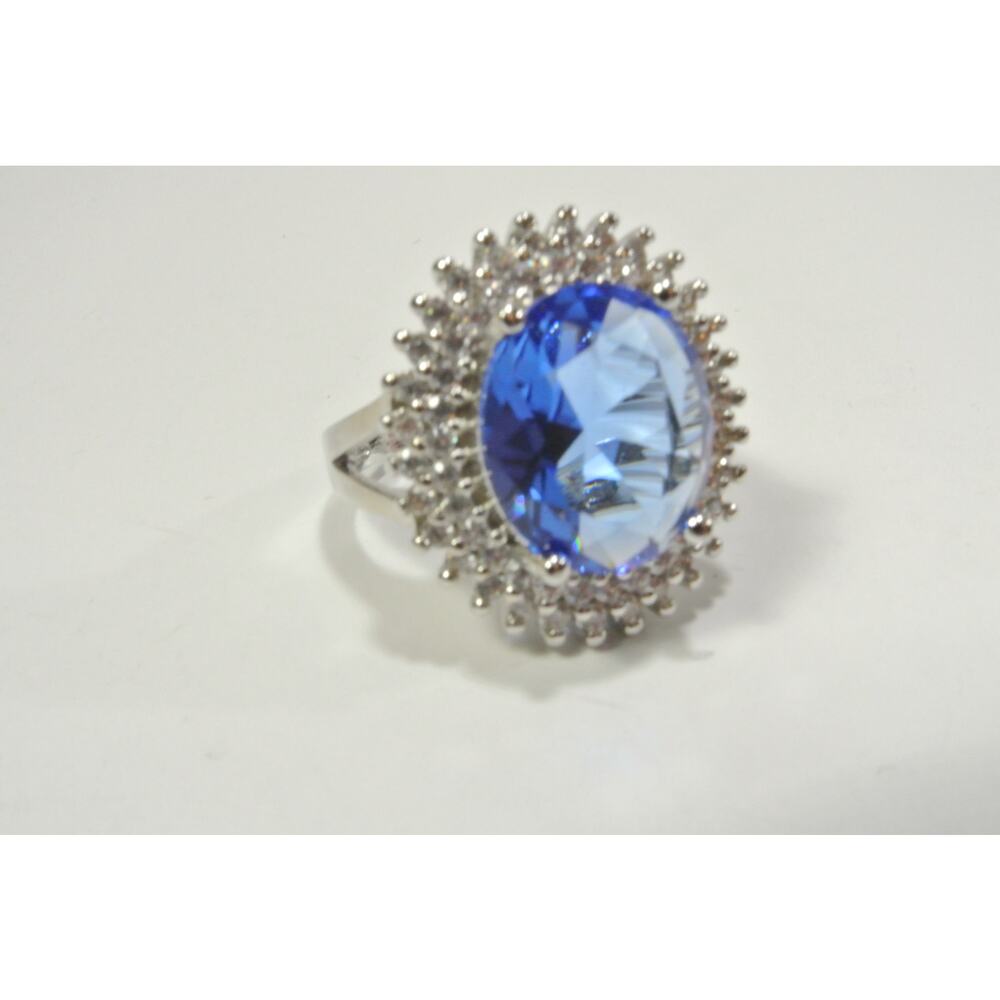 Designer Women's Blue Topaz Crystal Sterling Silver Cocktail Ring NWOT 350 Sz 8